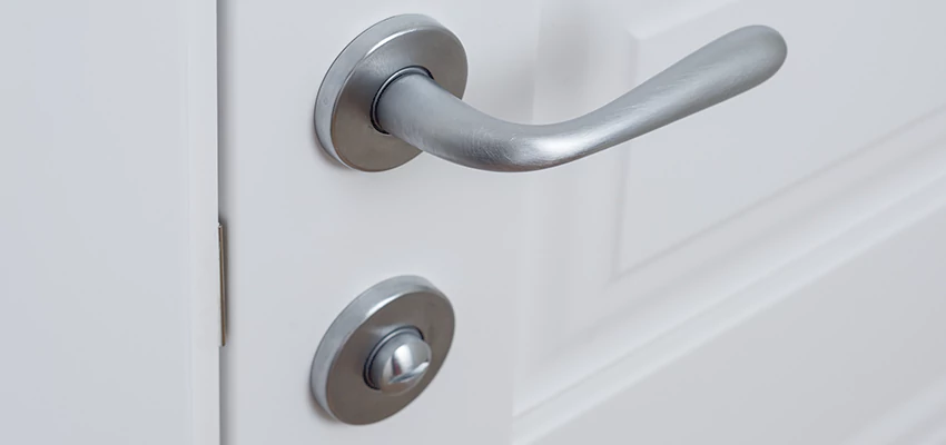 Single-Occupancy Restroom Locks Repair in Rio Vista, California