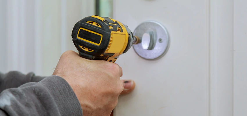 Street Locksmith For Smart Lock Repair in Rio Vista, CA