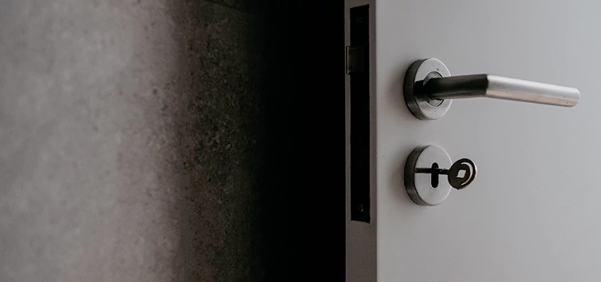 Front Door Handle Repair And Installation in Rio Vista, CA