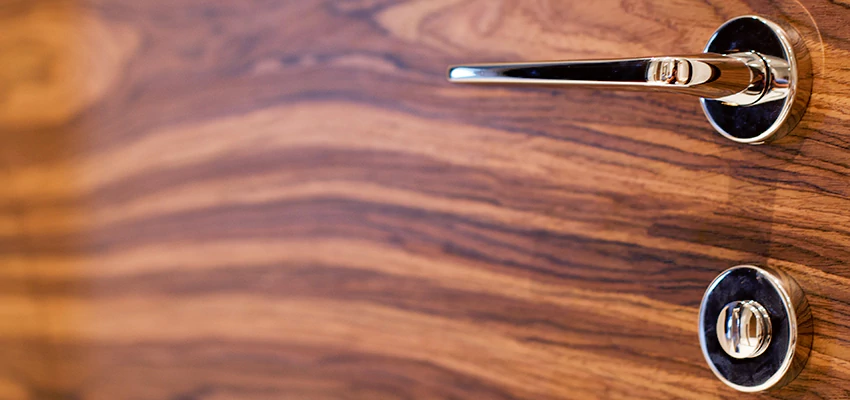 On Demand Locksmith For Key Fobs Repair in Rio Vista, California